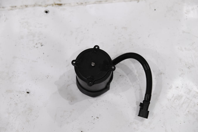 LATİTUDE ÇIKMA YEDEK PARÇA CLİO-KANGO 1.5 ELEKTRİKLİ DİREKSİYON POMPASI